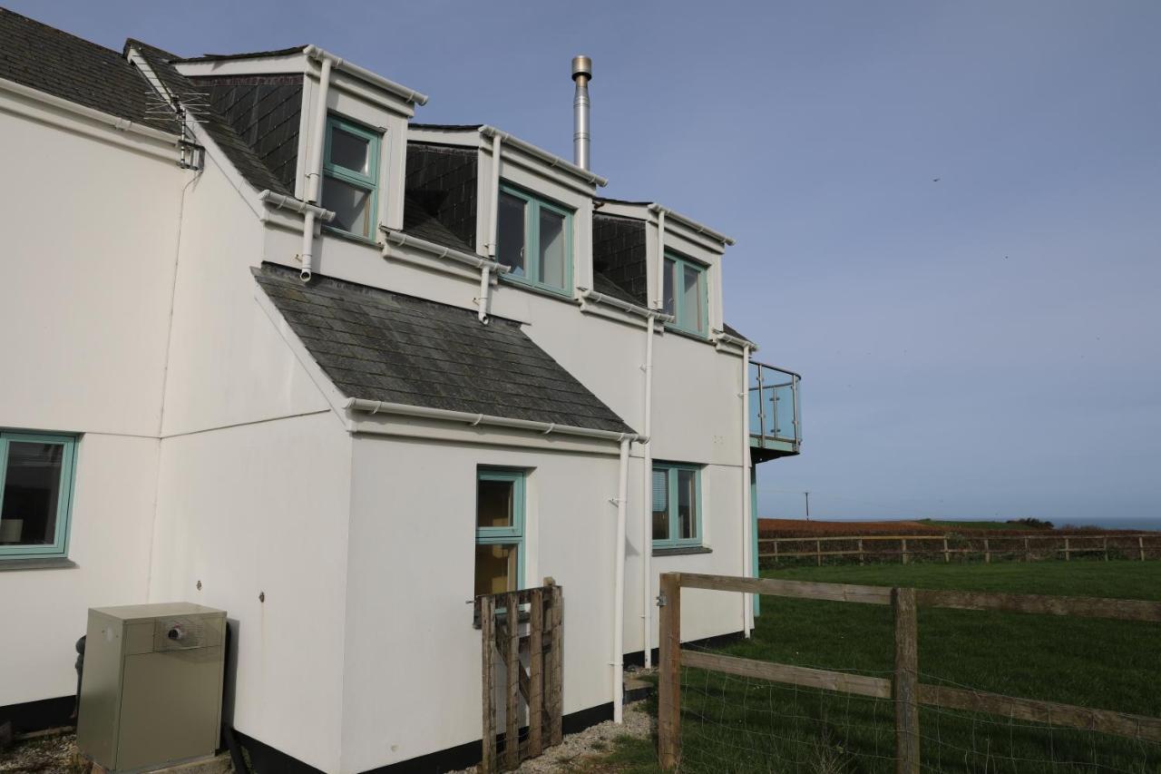Northlight, Port Isaac Bay Holidays 外观 照片